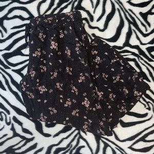 Size Medium Saltwater Luxe floral print pant  **Part of matching set**